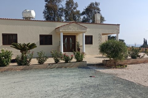 3 bedrooms Villa in Kissonerga, Paphos, Cyprus No. 32041