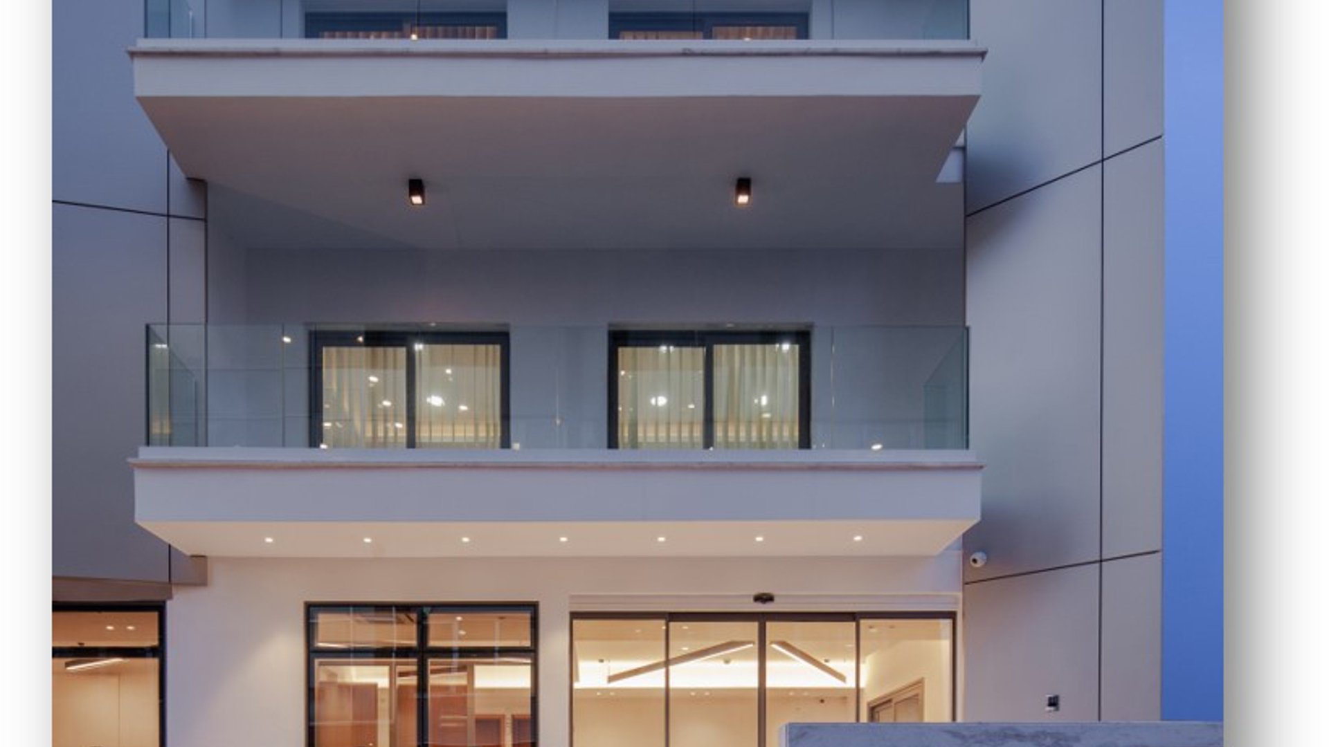 315m2 Building in Limassol, Cyprus No. 26373