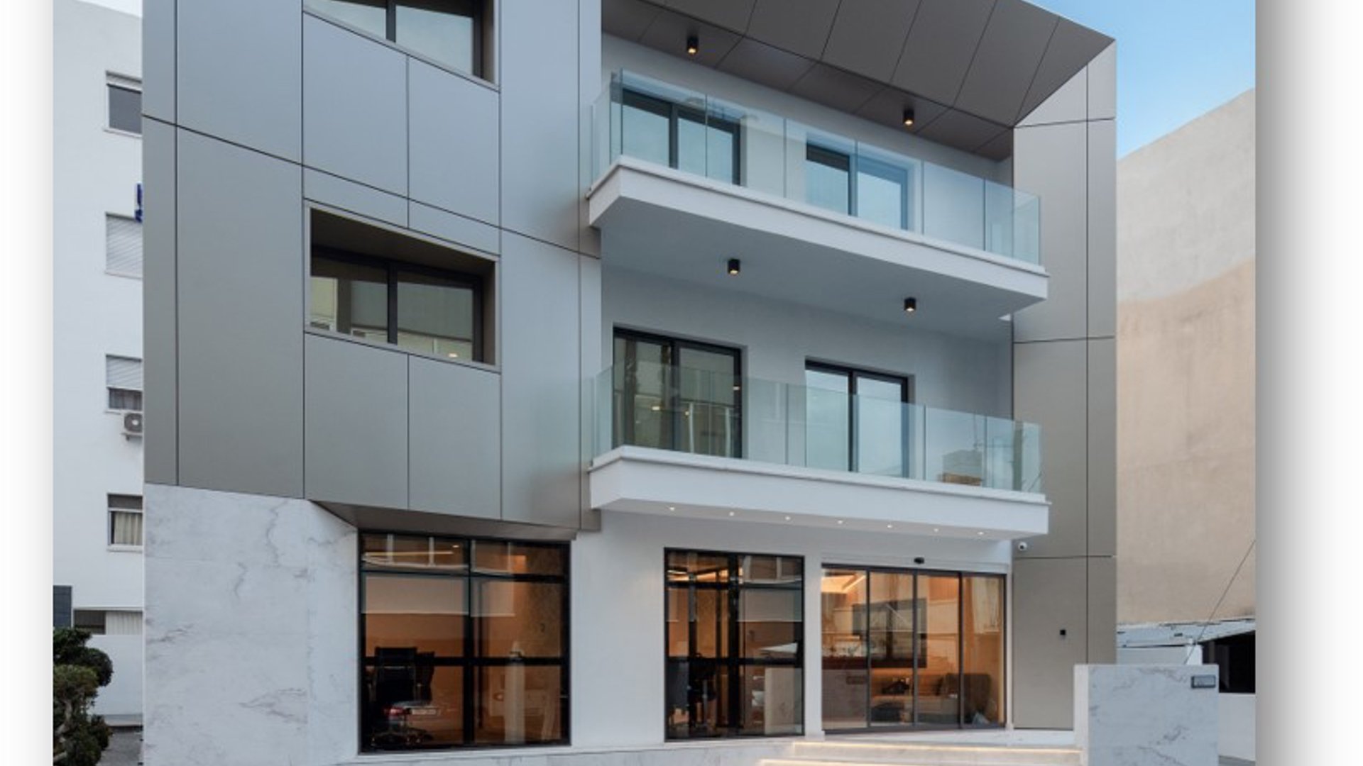 315m2 Building in Limassol, Cyprus No. 26373