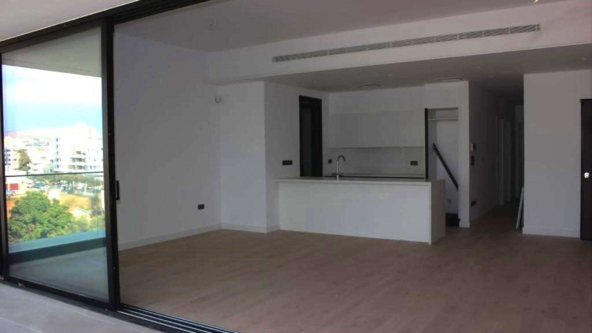 3 bedrooms Penthouse in Neapolis, Limassol, Cyprus No. 28228