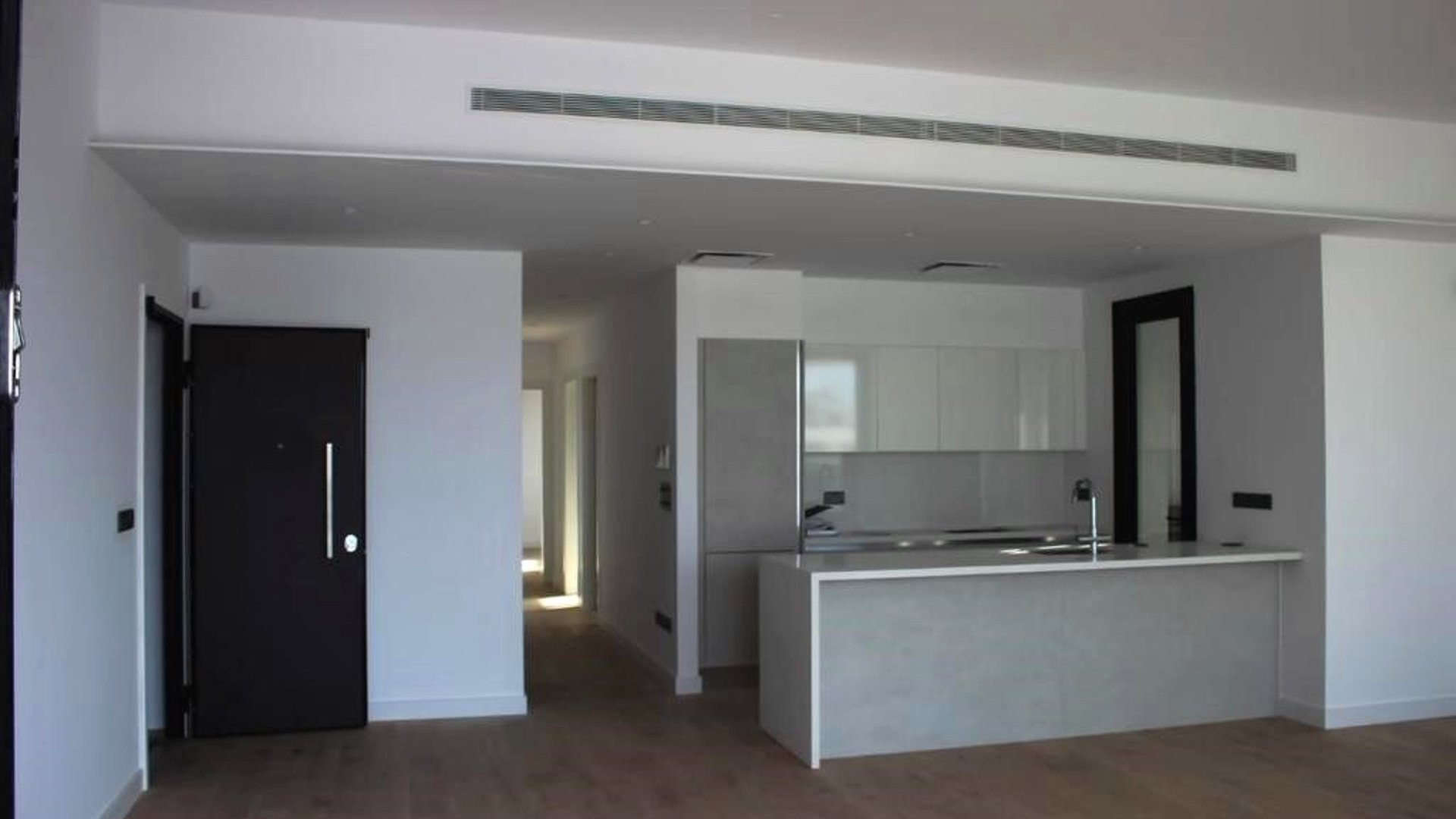 3 bedrooms Penthouse in Neapolis, Limassol, Cyprus No. 28228