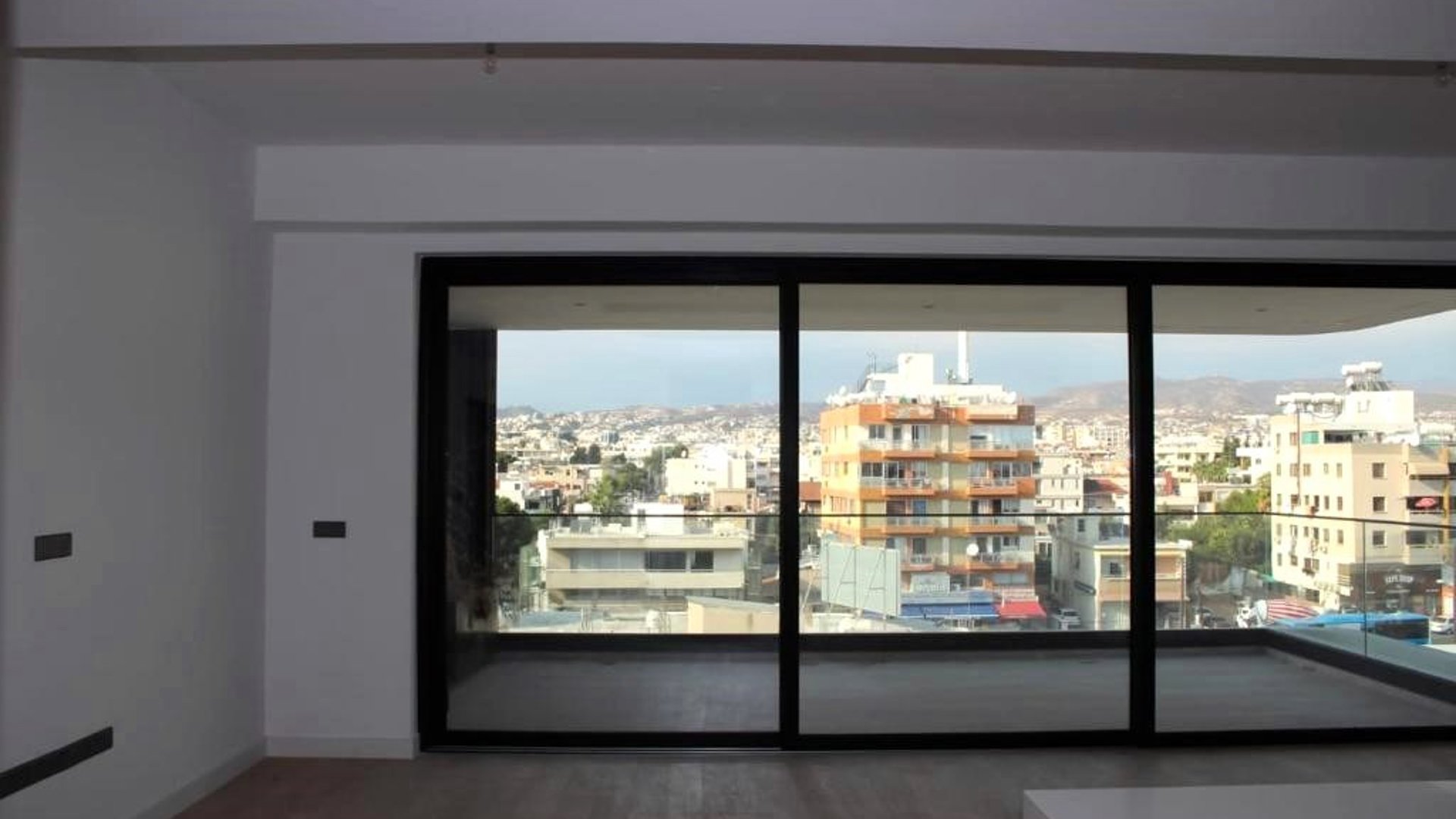 3 bedrooms Penthouse in Neapolis, Limassol, Cyprus No. 28228