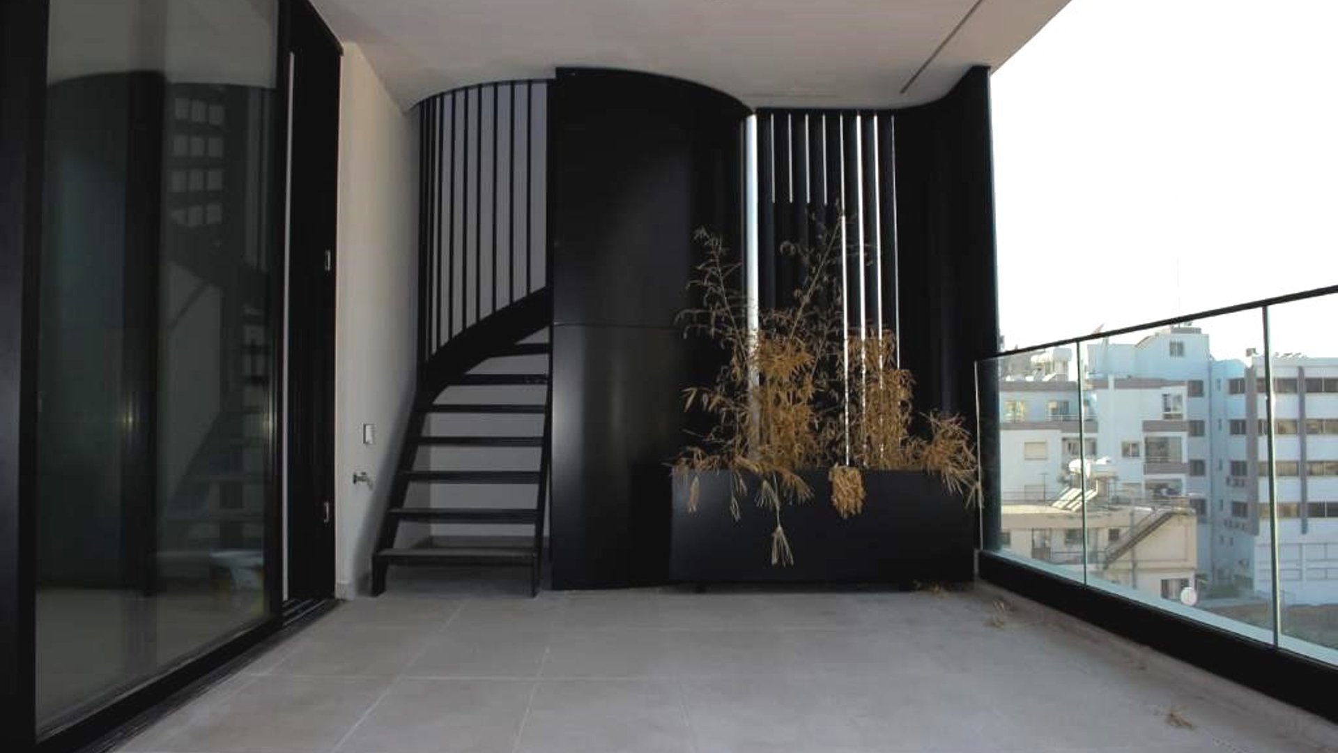 3 bedrooms Penthouse in Neapolis, Limassol, Cyprus No. 28228