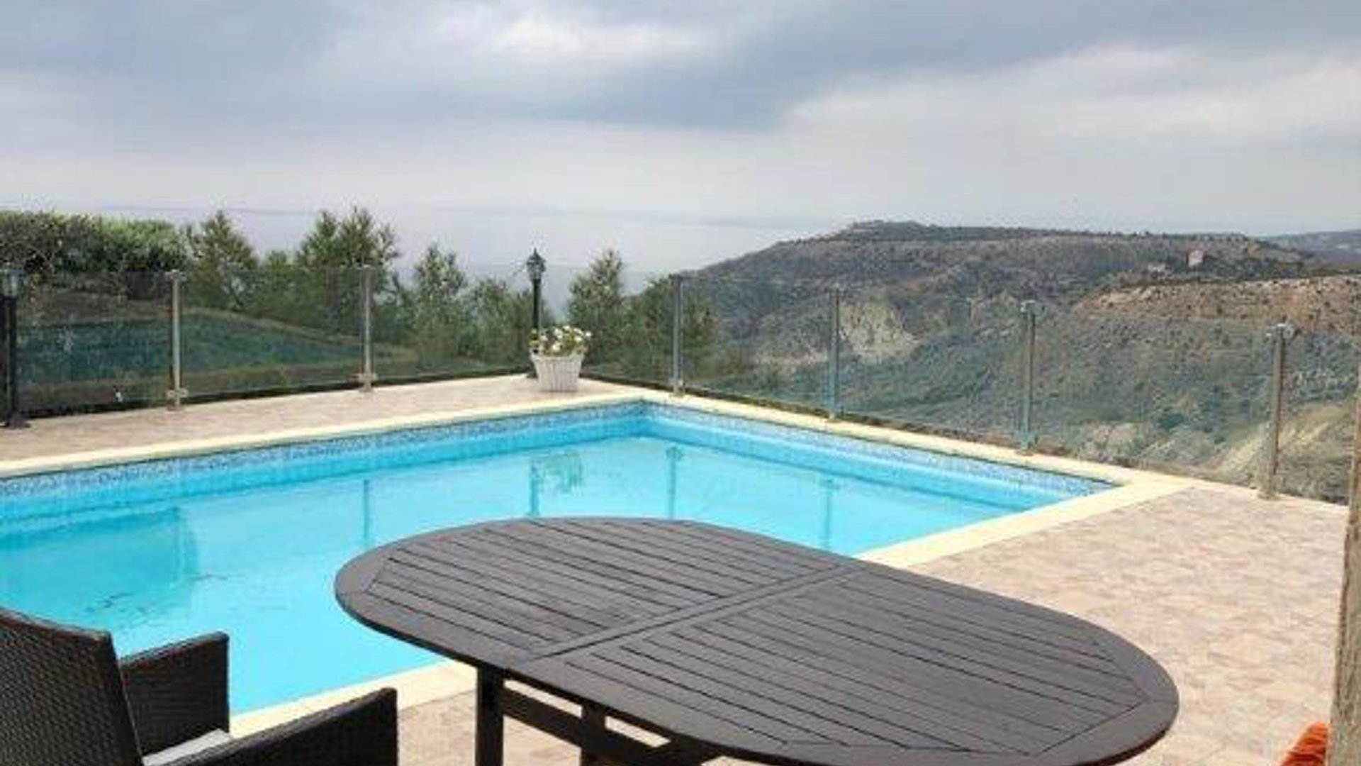 3 bedrooms Villa in Pissouri, Limassol, Cyprus No. 28227
