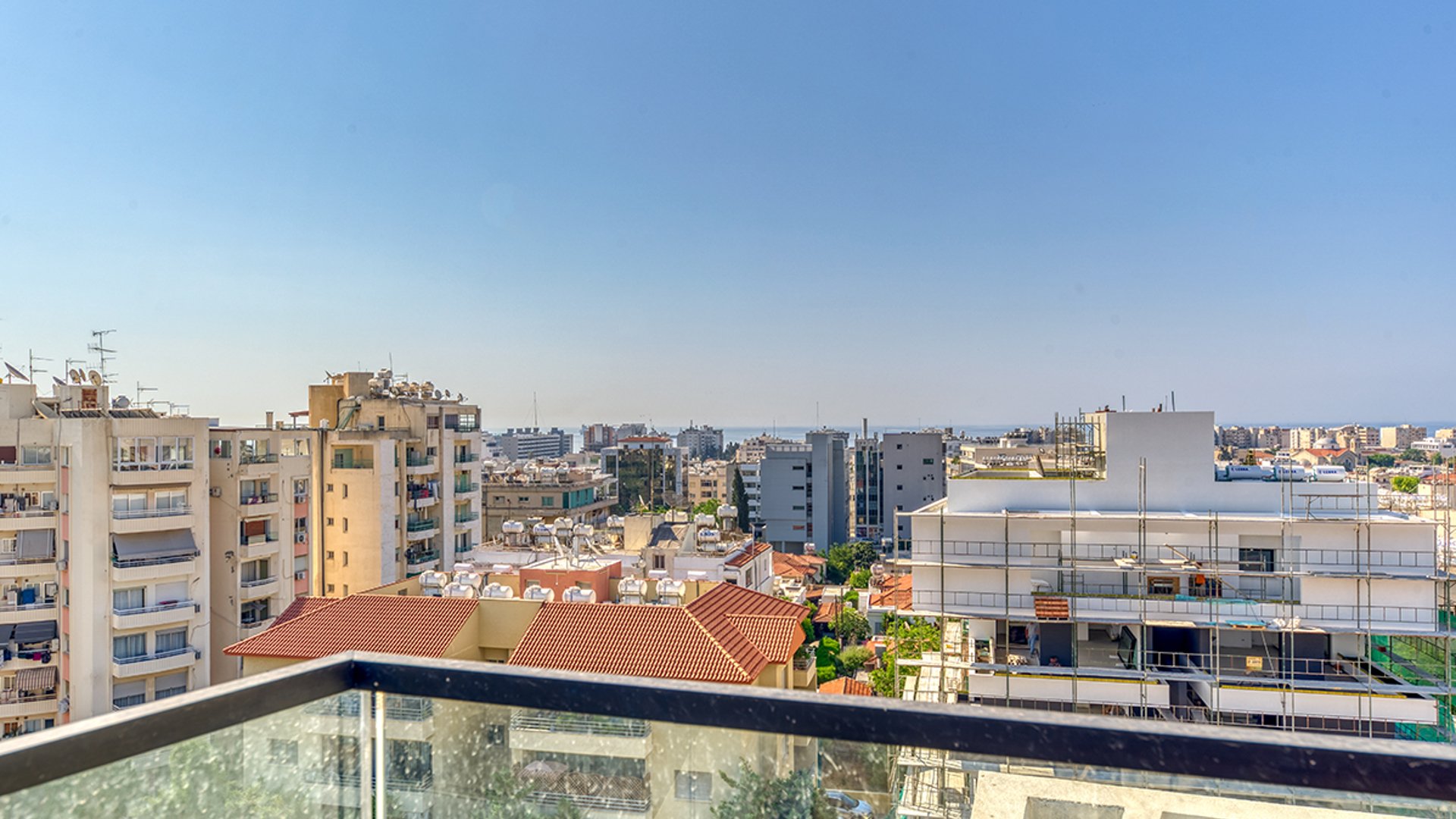2 bedrooms Penthouse in Limassol, Cyprus No. 28195