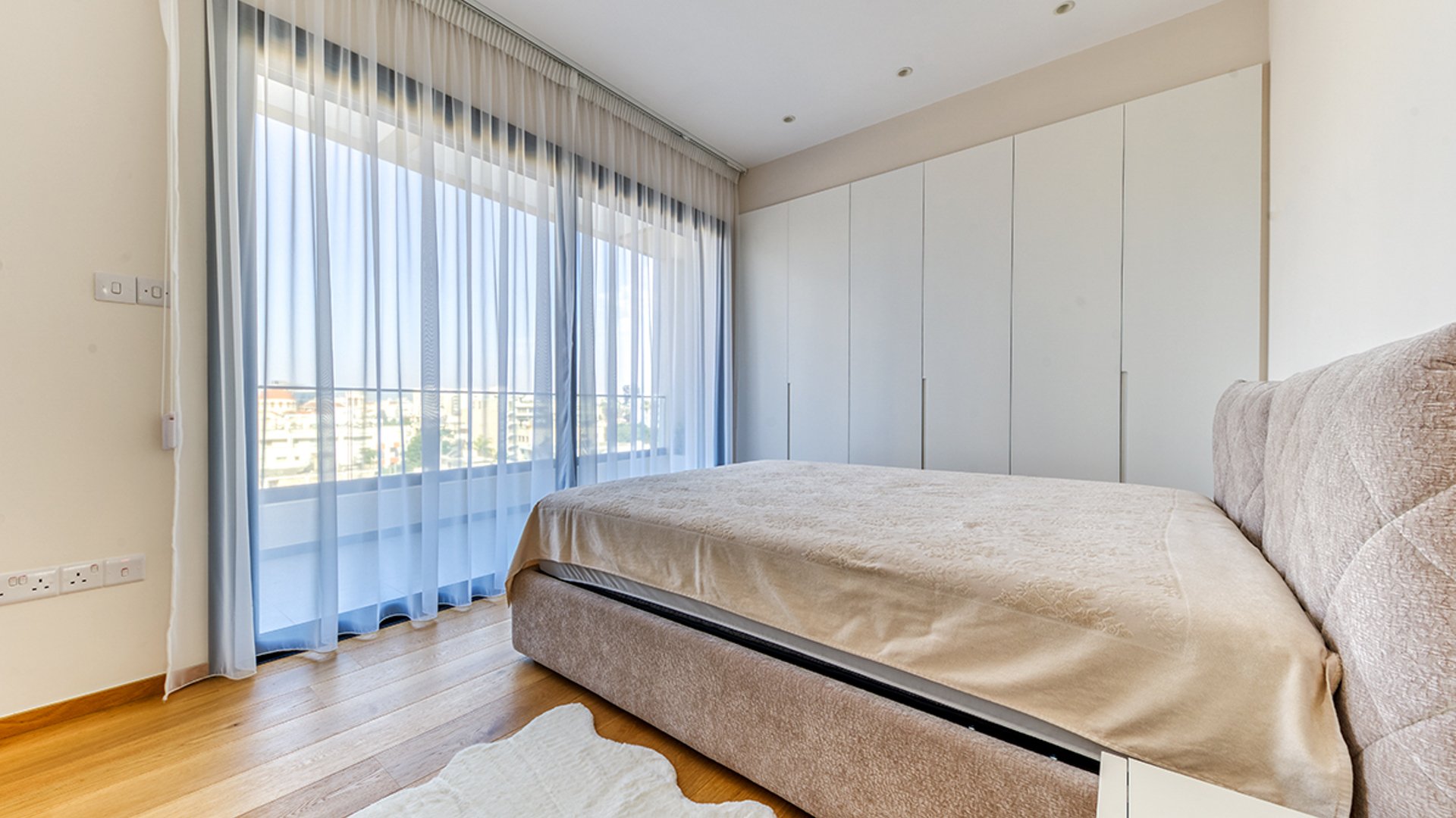 2 bedrooms Penthouse in Limassol, Cyprus No. 28195