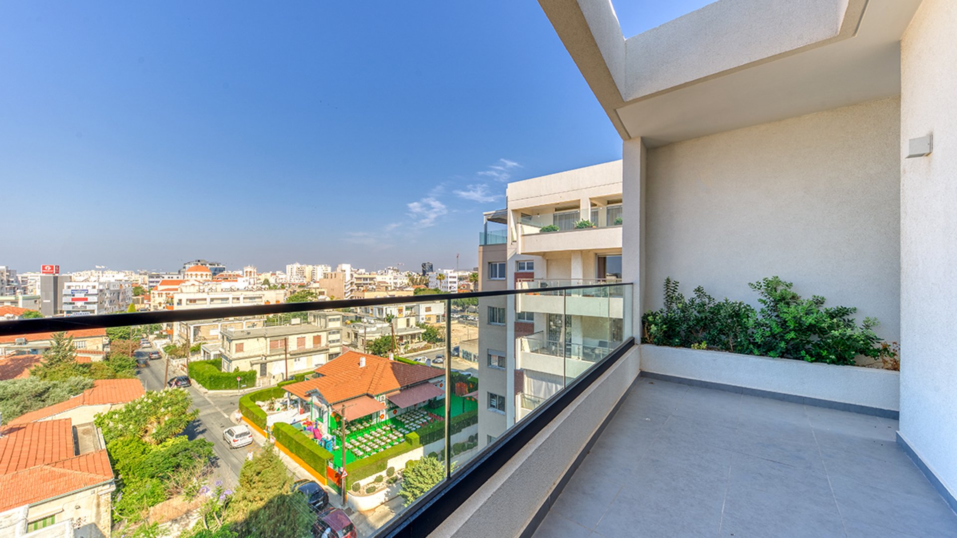 2 bedrooms Penthouse in Limassol, Cyprus No. 28195