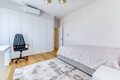 2 bedrooms Penthouse in Limassol, Cyprus No. 28195