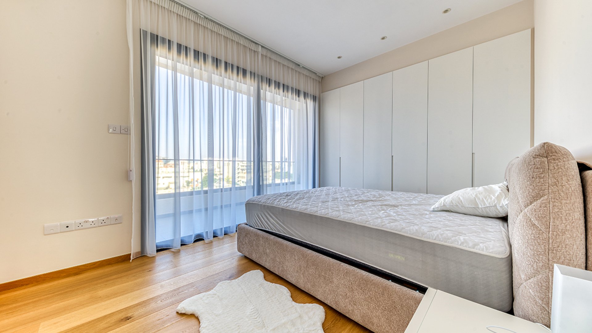 2 bedrooms Penthouse in Limassol, Cyprus No. 28195