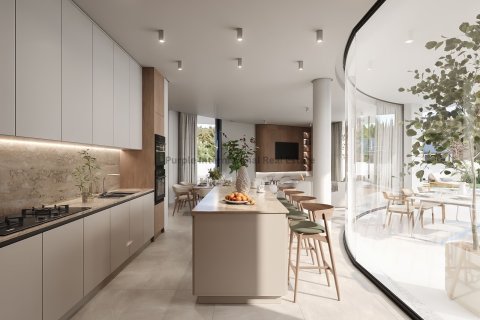 4 bedrooms Villa in Dromolaxia, Larnaka,  No. 39406 2