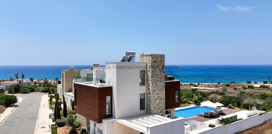 3 dormitorios Villa en Ayia Napa, Ammochostos,  No. 39409