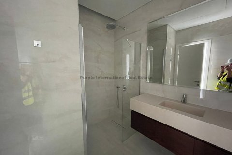 3 bedrooms Apartment in Neapolis, Limassol,  No. 39410 5