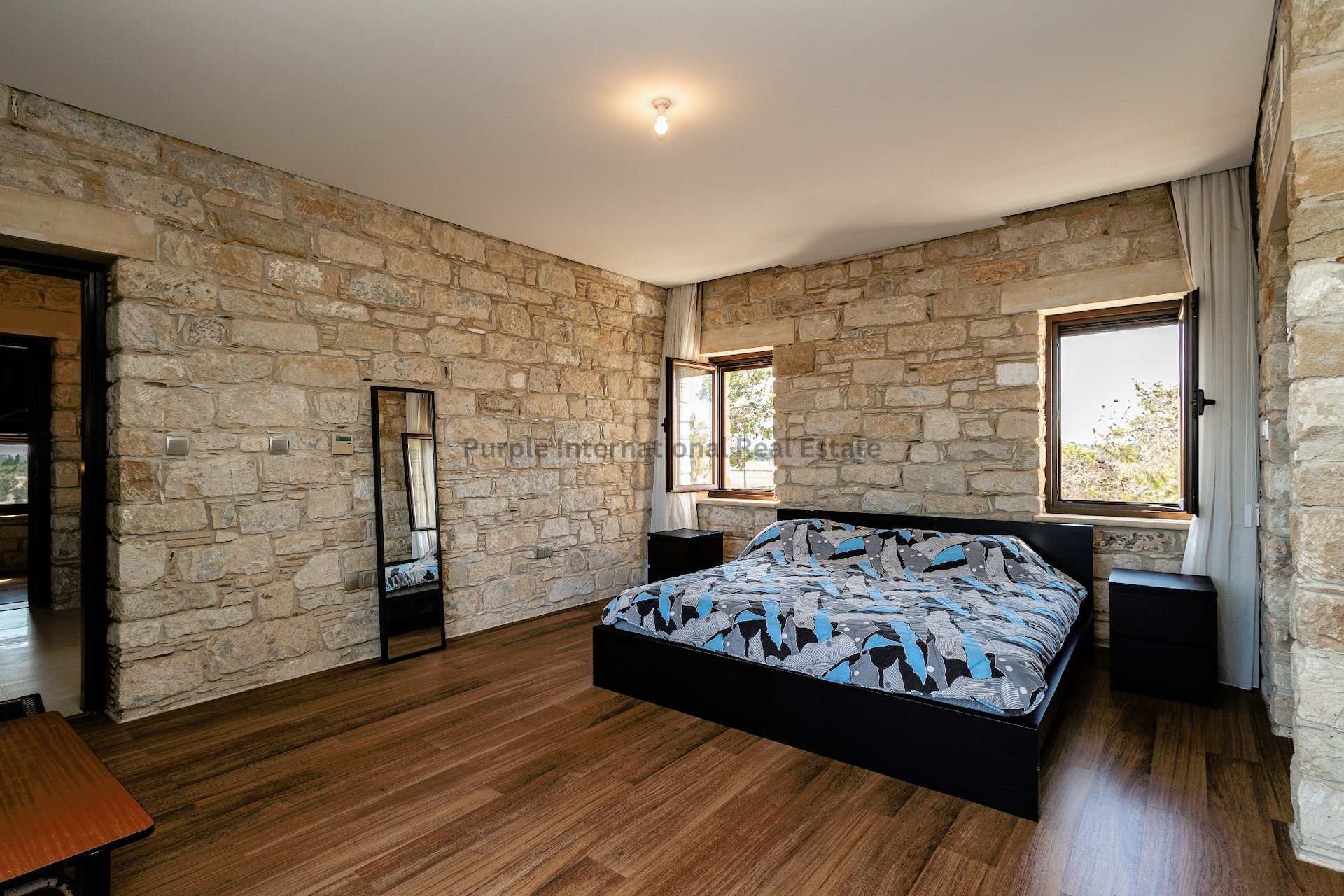 6 bedrooms Villa in Pervolia, Larnaka, Cyprus No. 35055