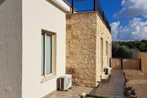 3 bedrooms Bungalow in Kato Kivides, Limassol,  No. 46157 4