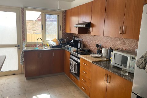 3 bedrooms Bungalow in Kato Kivides, Limassol,  No. 46157 3