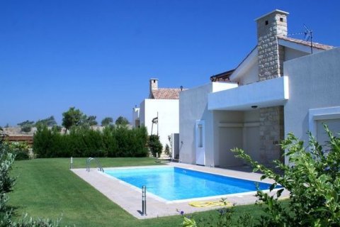 3 chambres Bungalow à Monagroulli, Limassol,  No. 46160 2