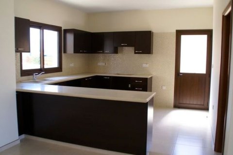 3 bedrooms Villa in Monagroulli, Limassol,  No. 46158 4