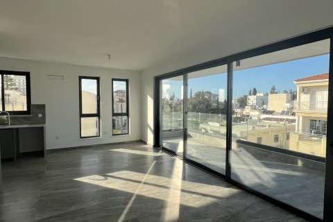 Квартира с 3 спальнями в Ларнака, № 39563 4