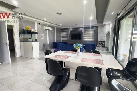 7 bedrooms Townhouse in Larnaka,  No. 39567 10