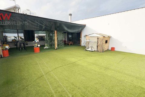 7 bedrooms Townhouse in Larnaka,  No. 39567 14