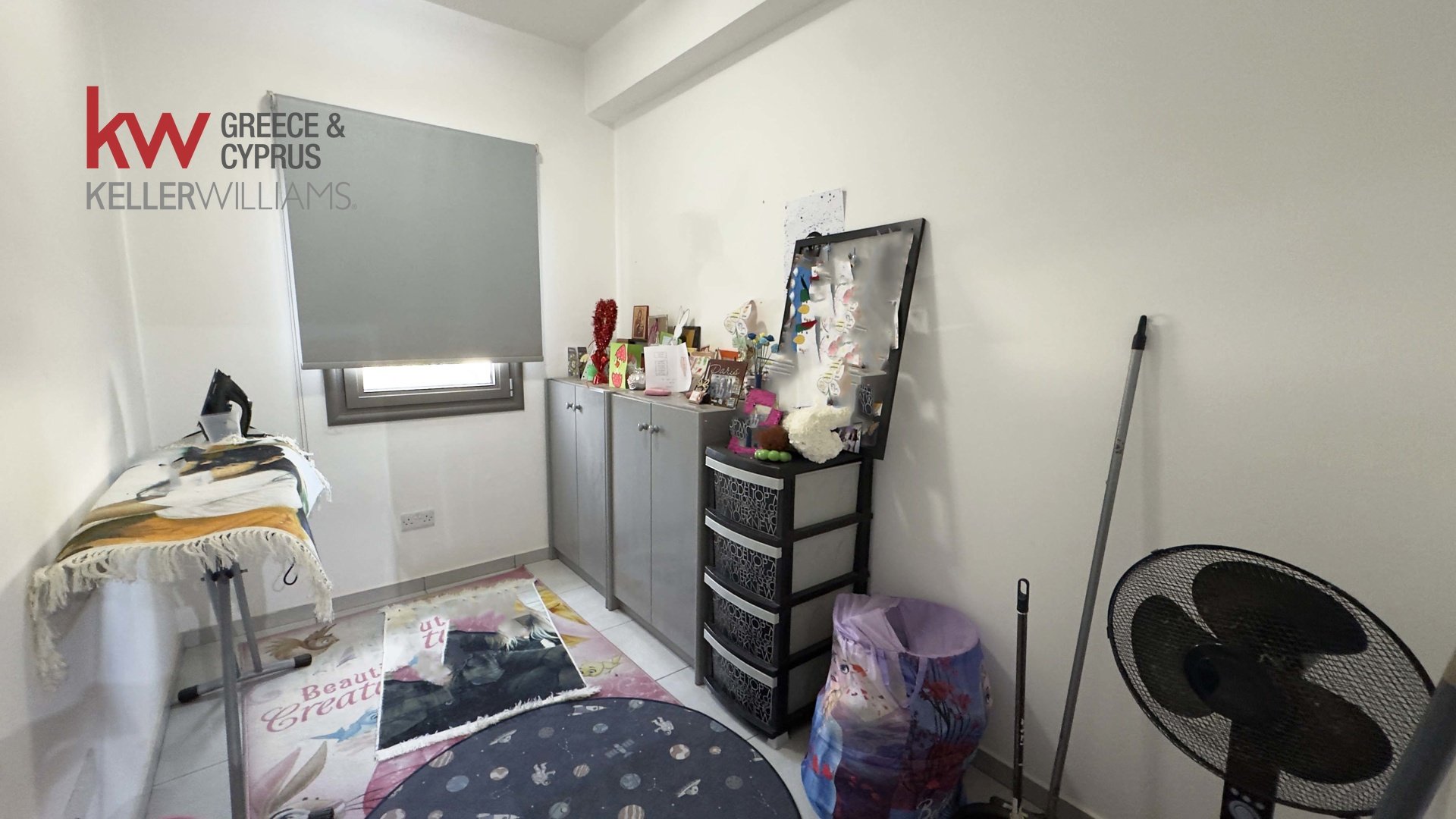 7 bedrooms Townhouse in Larnaka, Cyprus No. 39567