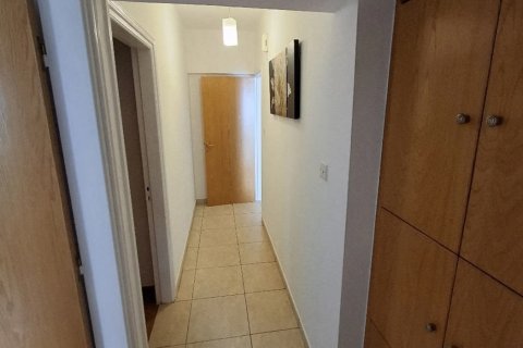 2 bedrooms Apartment in Larnaca, Larnaka, No. 39565 11