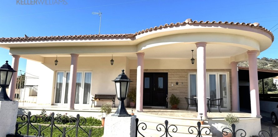 3 bedrooms Townhouse in Oroklini, Larnaka,  No. 39562