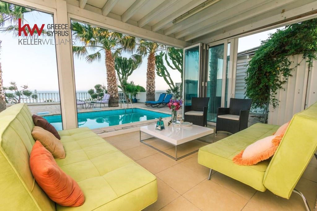 4 bedrooms Villa in Zygi, Larnaka, Cyprus No. 39564