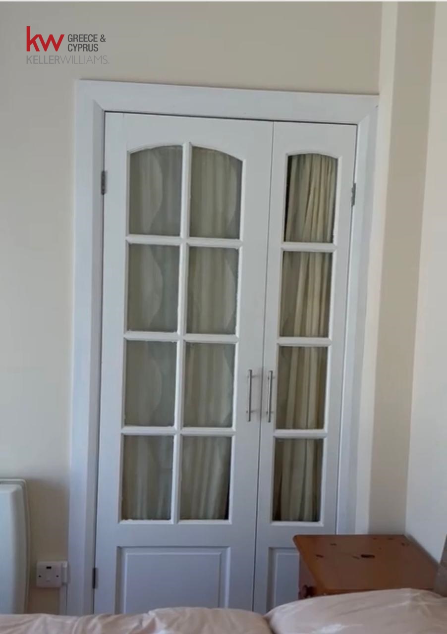 4 bedrooms Villa in Zygi, Larnaka, Cyprus No. 39564