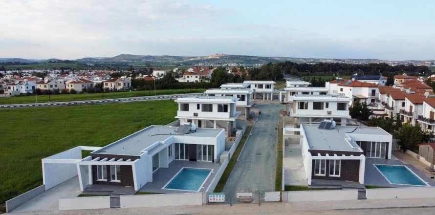 3 bedrooms Villa in Oroklini, Larnaka,  No. 44819