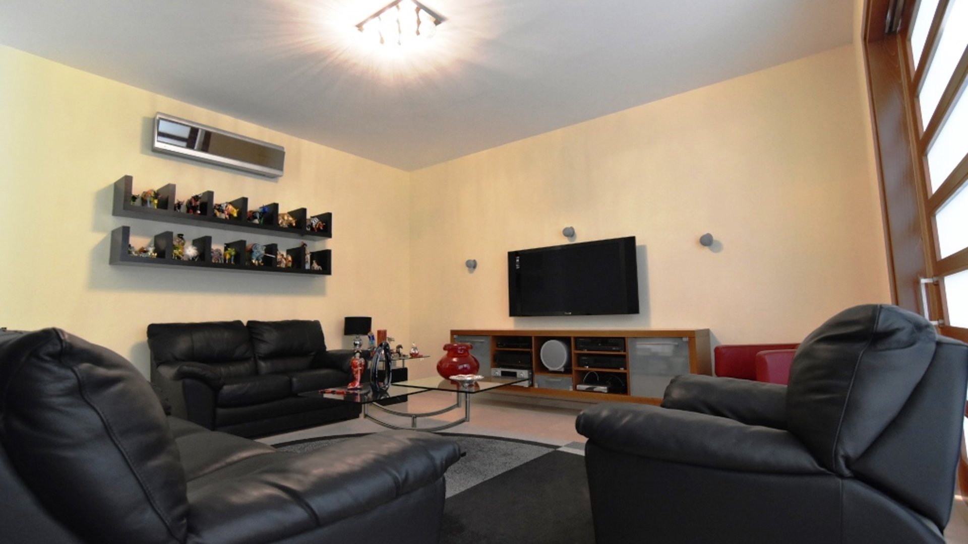 5 bedrooms Villa in Limassol, Cyprus No. 25692