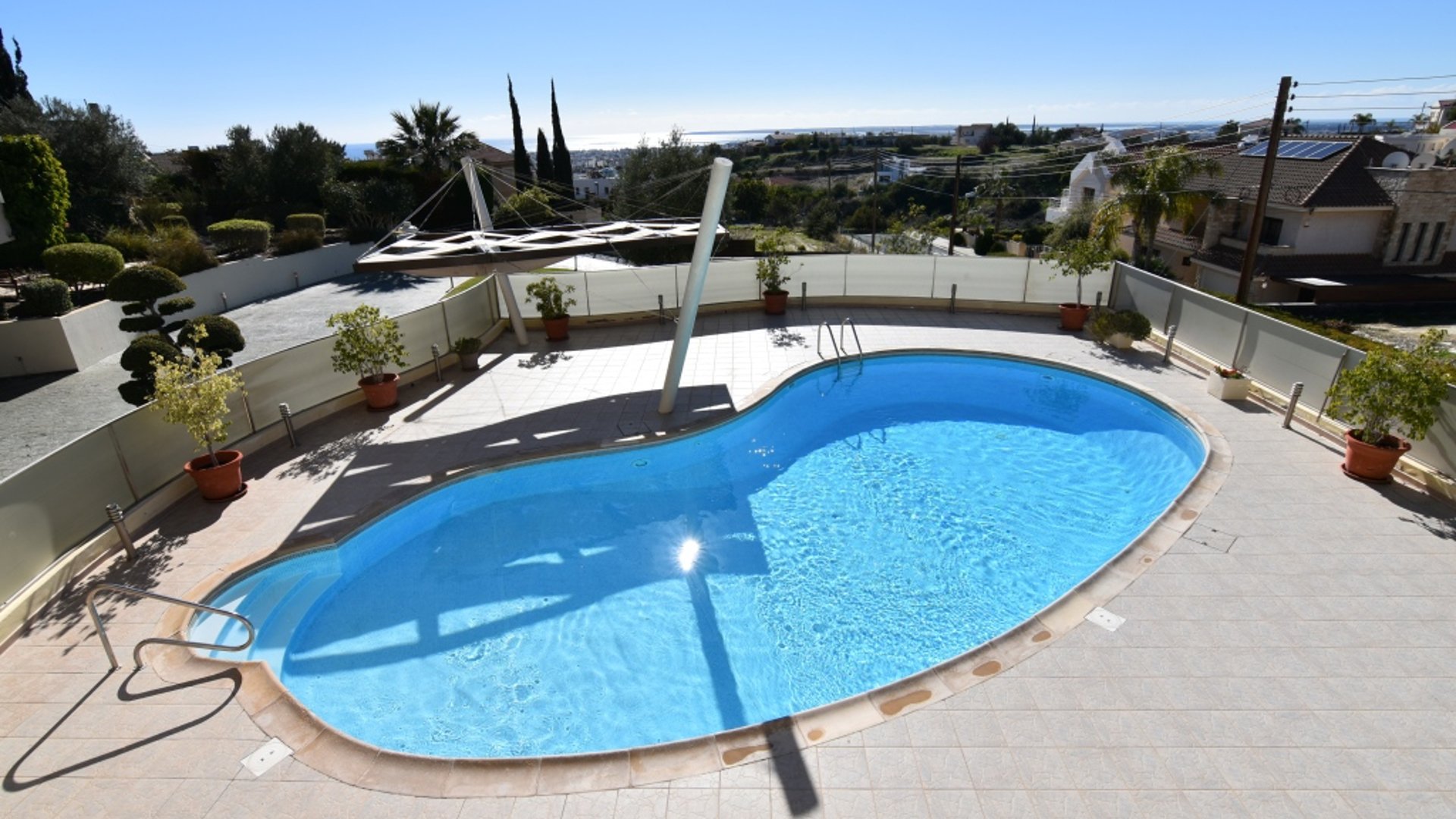 5 bedrooms Villa in Limassol, Cyprus No. 25692