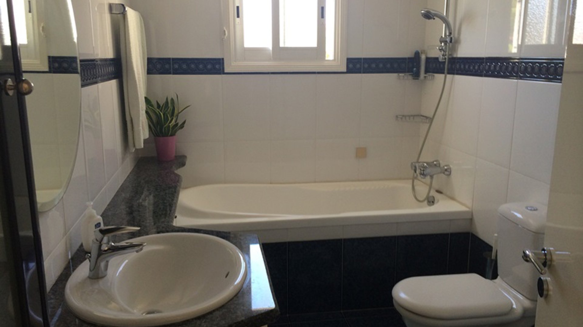 4 bedrooms Villa in Limassol, Cyprus No. 25604