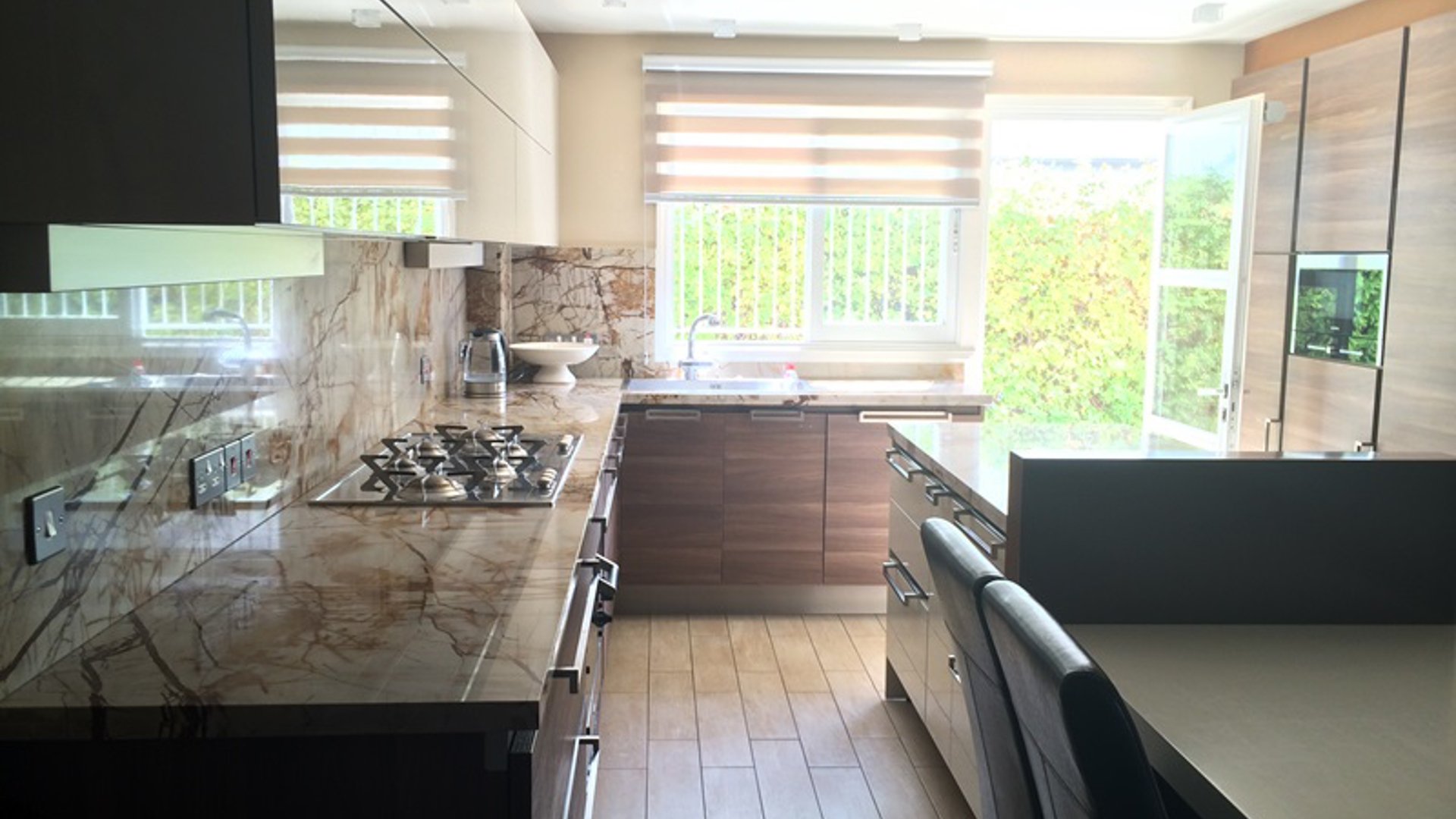 4 bedrooms Villa in Limassol, Cyprus No. 25604
