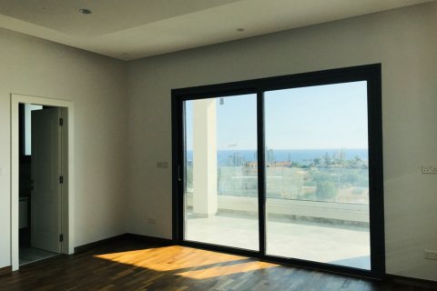 7 rooms Villa in Limassol,  No. 38507