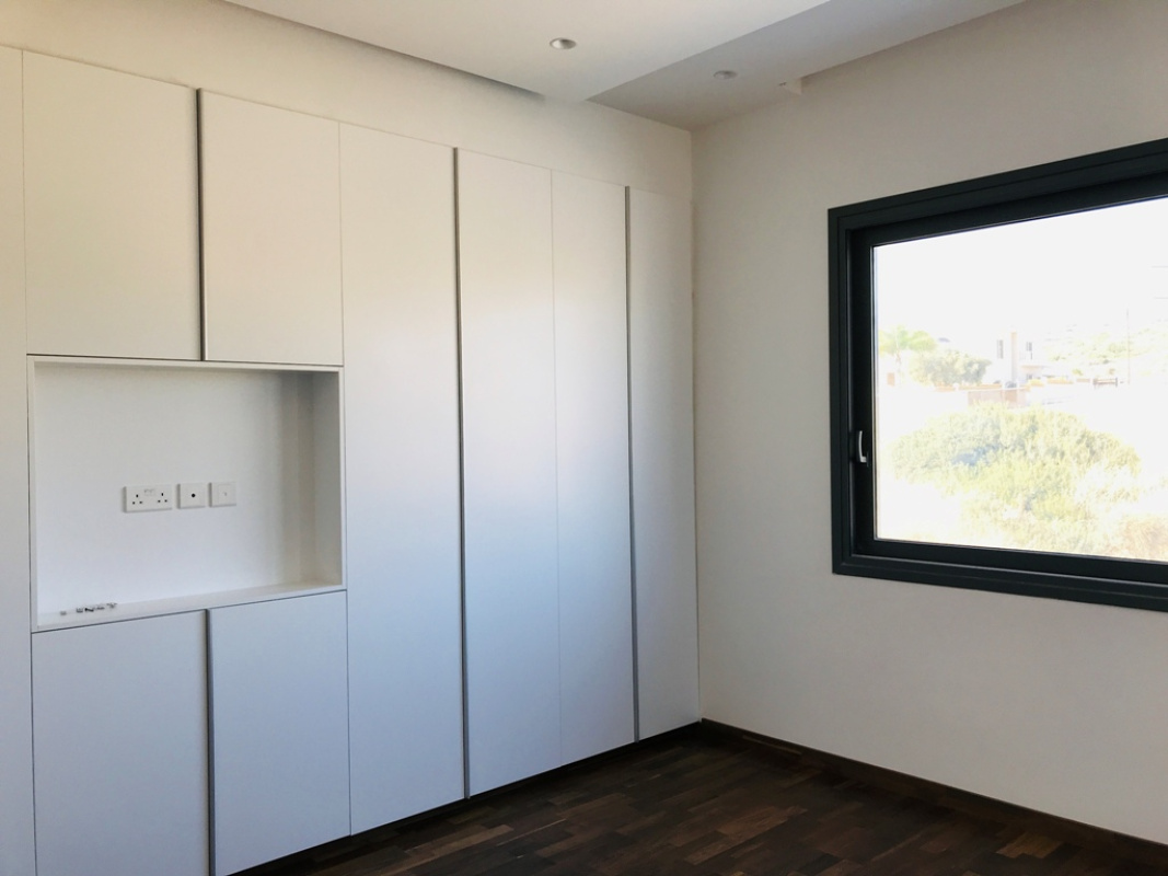 7 rooms Villa in Limassol, Cyprus No. 38507