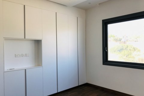 7 rooms Villa in Limassol,  No. 38507 4