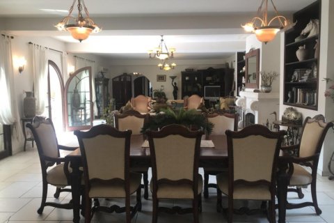 3 dormitorios Villa en Larnaca, Larnaka,  No. 38505 2