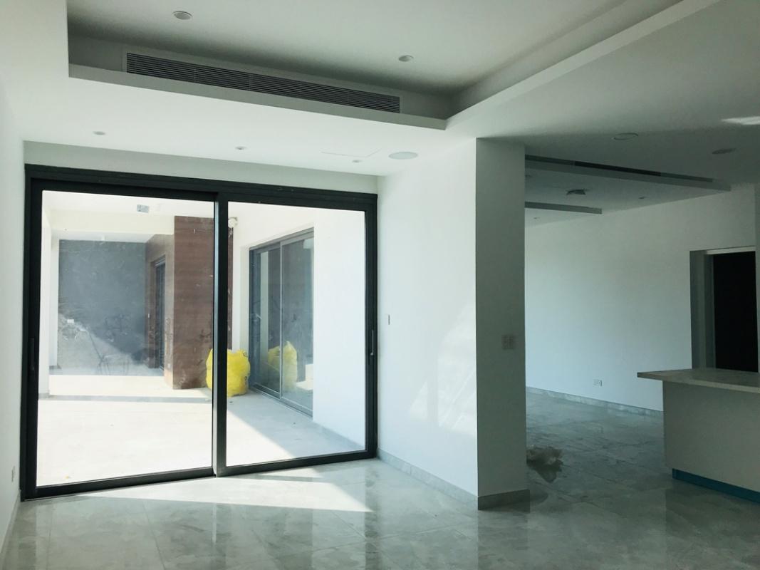7 rooms Villa in Limassol, Cyprus No. 38506