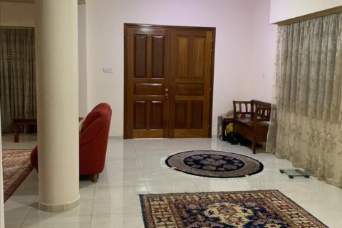 4 bedrooms Villa in Limassol,  No. 38503