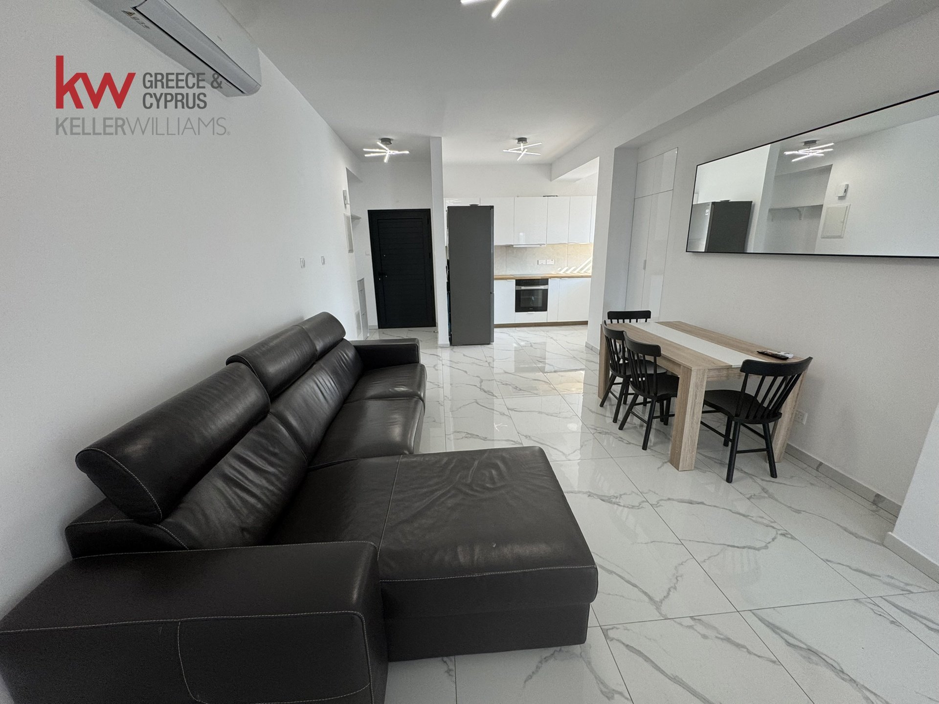 3 dormitorios Apartamento en Larnaca, Larnaka, Chipre No. 51275
