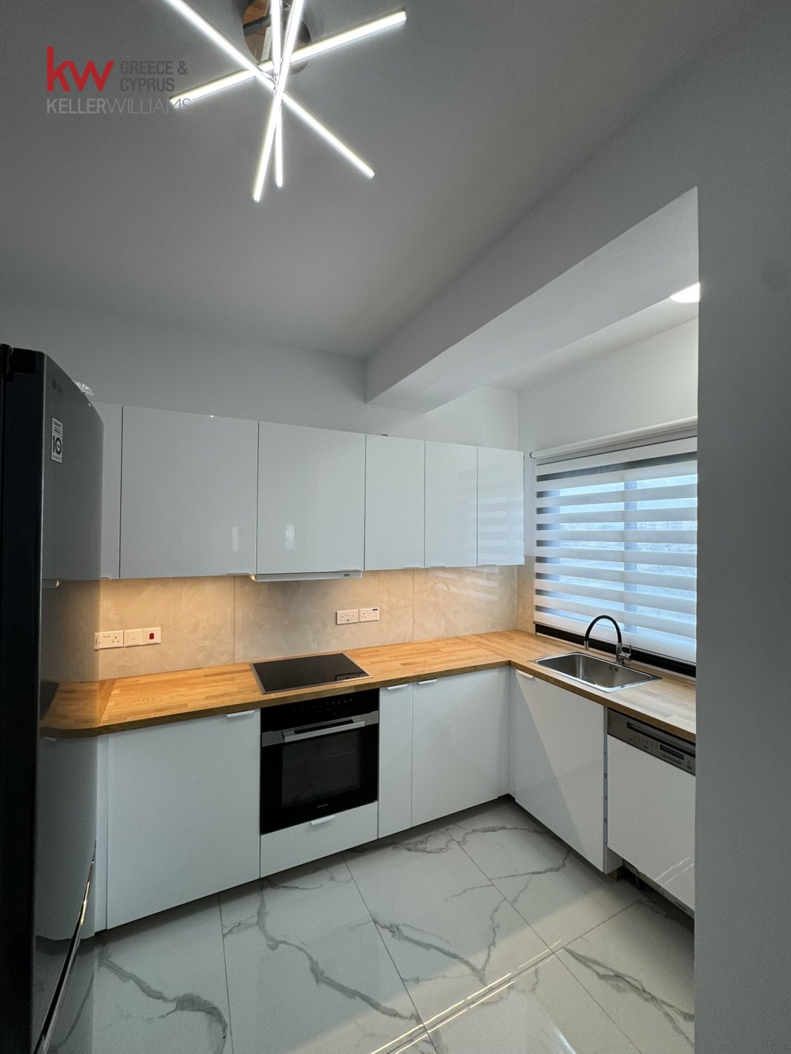 3 dormitorios Apartamento en Larnaca, Larnaka, Chipre No. 51275