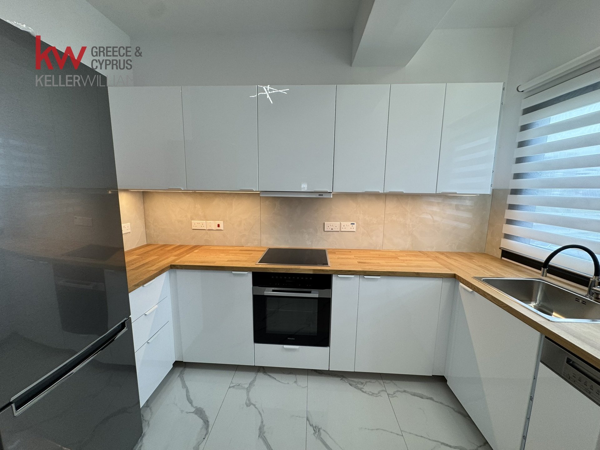 3 dormitorios Apartamento en Larnaca, Larnaka, Chipre No. 51275