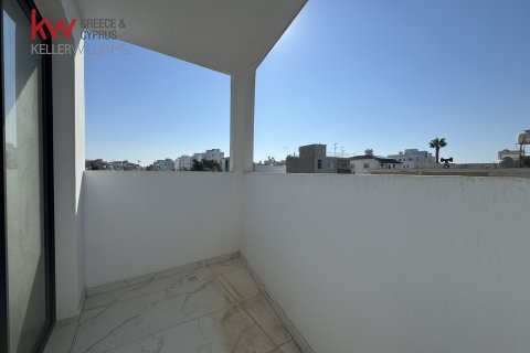 3 bedrooms Apartment in Larnaca, Larnaka,  No. 51275 21