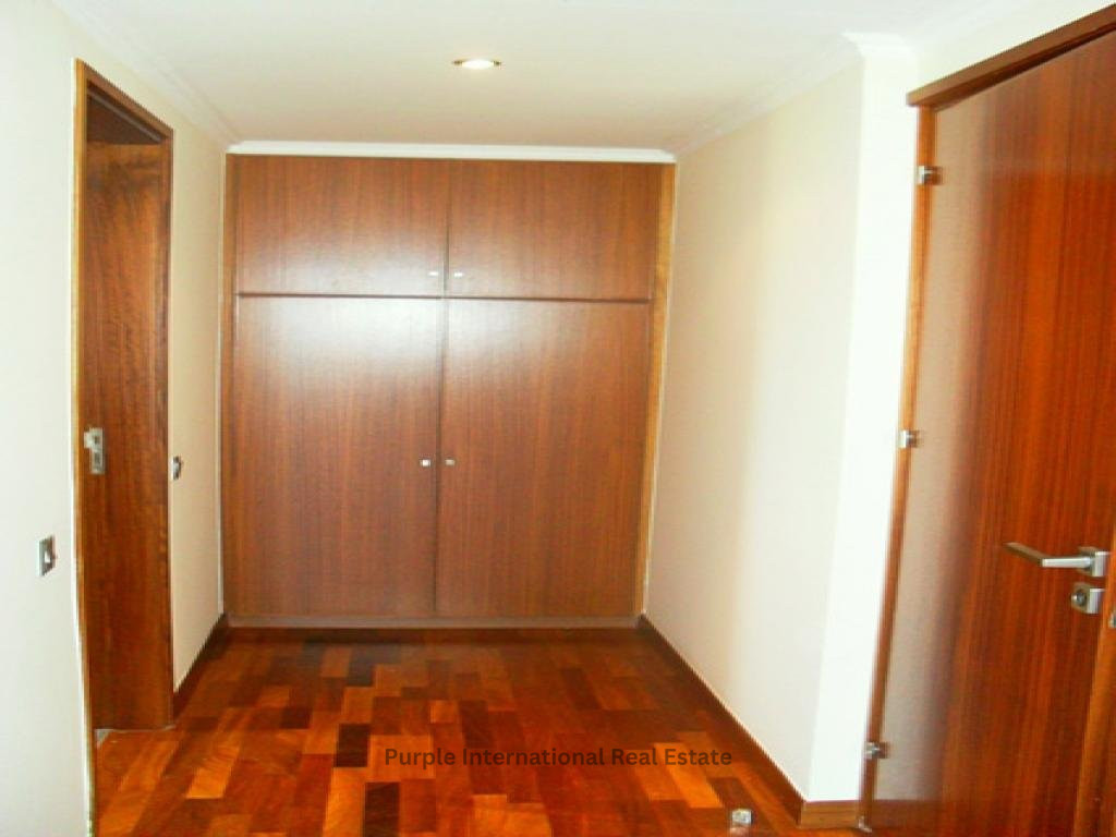 4 bedrooms Villa in Paphos, Cyprus No. 36144