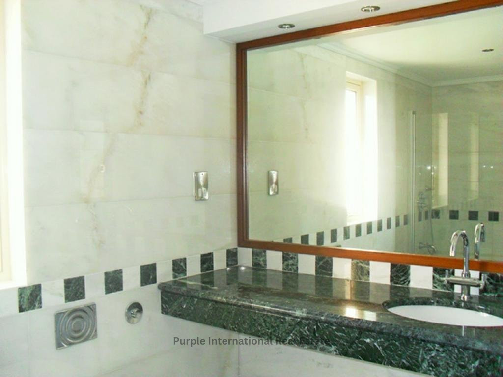4 bedrooms Villa in Paphos, Cyprus No. 36144