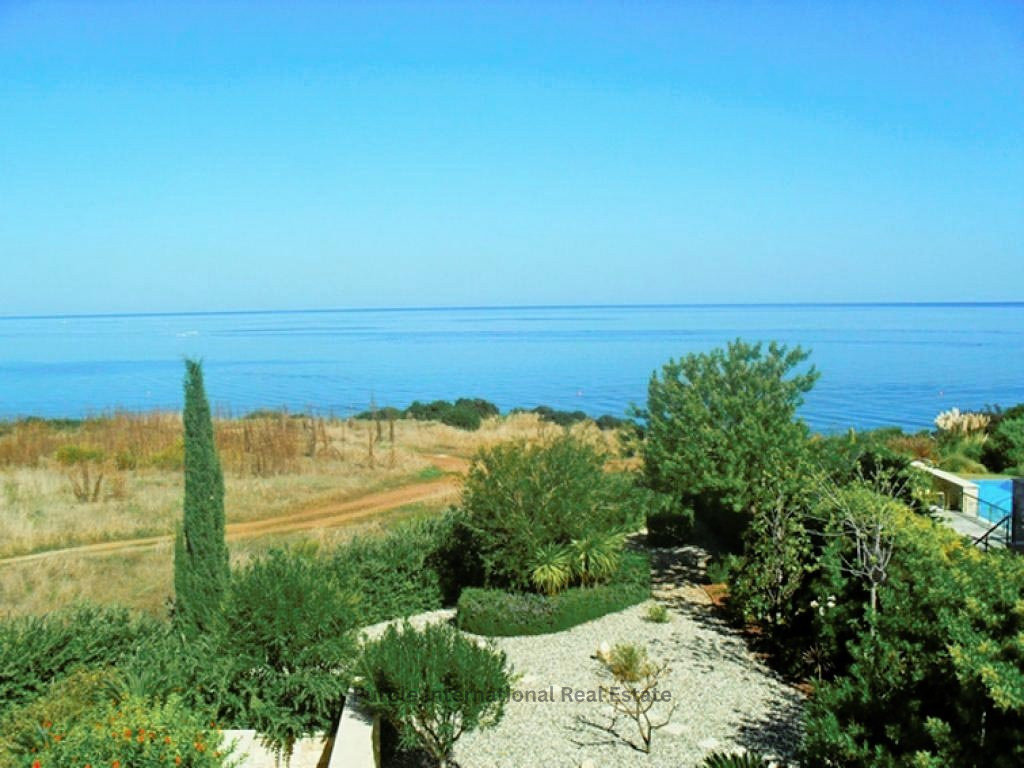 4 bedrooms Villa in Paphos, Cyprus No. 36144