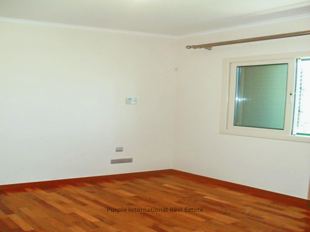 4 bedrooms Villa in Paphos, Cyprus No. 36144