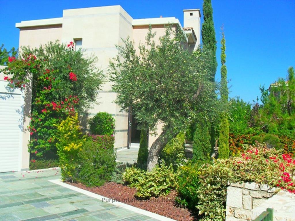 4 bedrooms Villa in Paphos, Cyprus No. 36144
