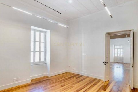 366m2 Oficina en Limassol, No. 55023 13